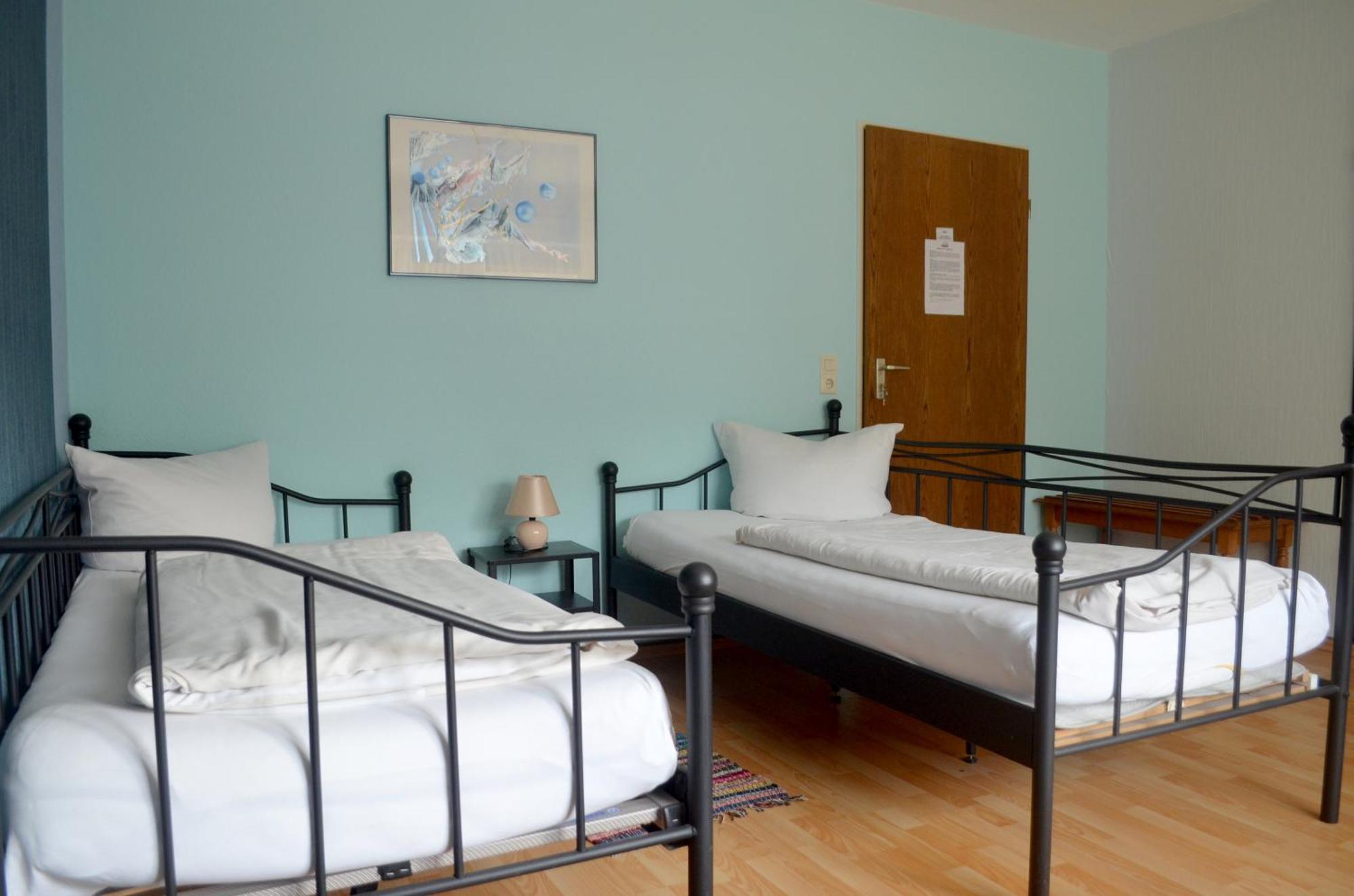 เกสเทอเฮาส์ ซิมเมอร์ ไฟร์ Hotel Bramstedt  ห้อง รูปภาพ